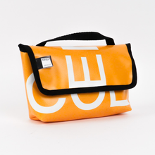 Carica l'immagine nel visualizzatore di Gallery, la Mini Bag