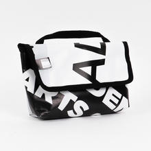 Carica l'immagine nel visualizzatore di Gallery, la Mini Bag