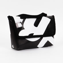 Carica l'immagine nel visualizzatore di Gallery, la Mini Bag