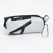 Carica l'immagine nel visualizzatore di Gallery, Il Portachiavi