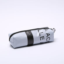 Carica l'immagine nel visualizzatore di Gallery, L'Astuccio Large