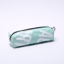 Carica l'immagine nel visualizzatore di Gallery, L'Astuccio Large